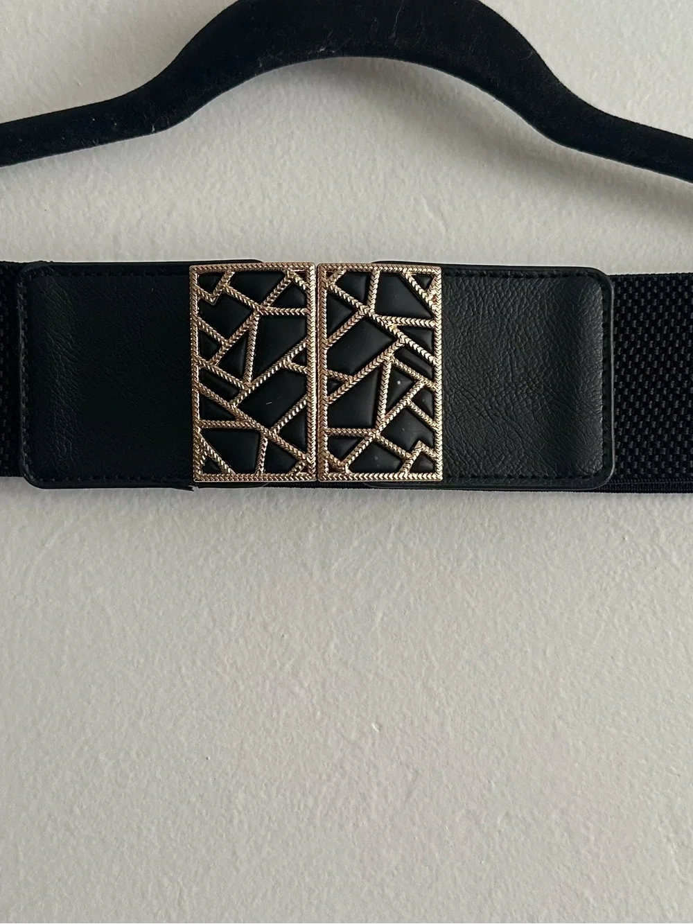 Black Elastic Waist Belt with Gold Geometric Accent